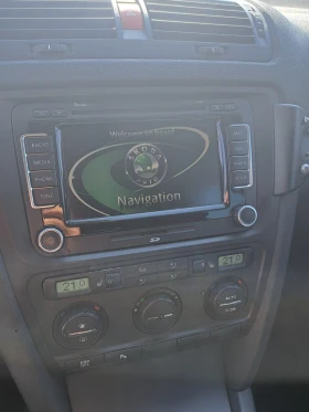 Skoda Octavia Scout , снимка 11