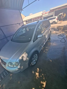 VW Touran 1.9 TDI, снимка 2