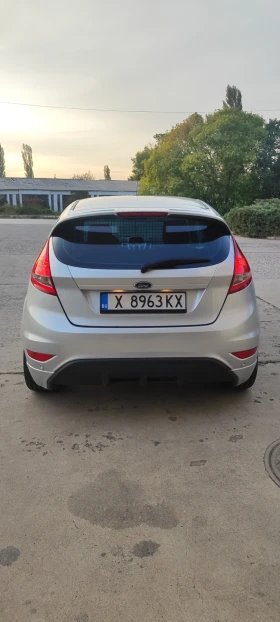 Ford Fiesta 1.6TDCI ТОВАРЕН, снимка 4