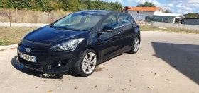 Hyundai I30 Keyless, panorama PREMIUM