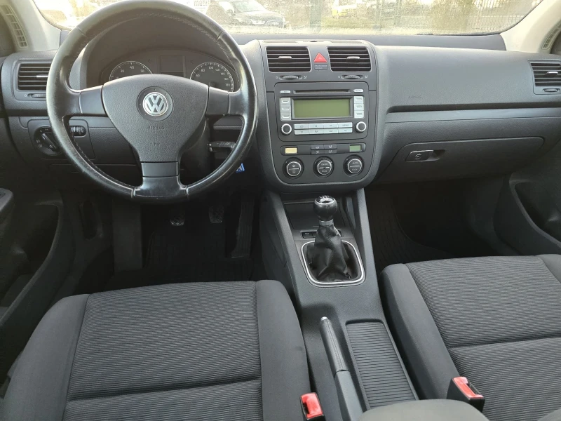 VW Golf 1.4i 16V, снимка 5 - Автомобили и джипове - 48014983