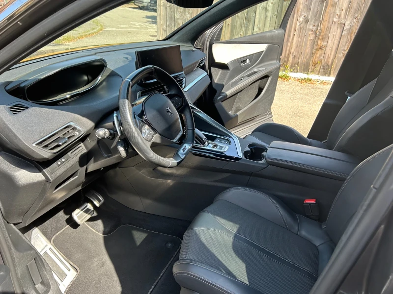 Peugeot 3008 Gt 1.2. 130 ch , снимка 14 - Автомобили и джипове - 52490072