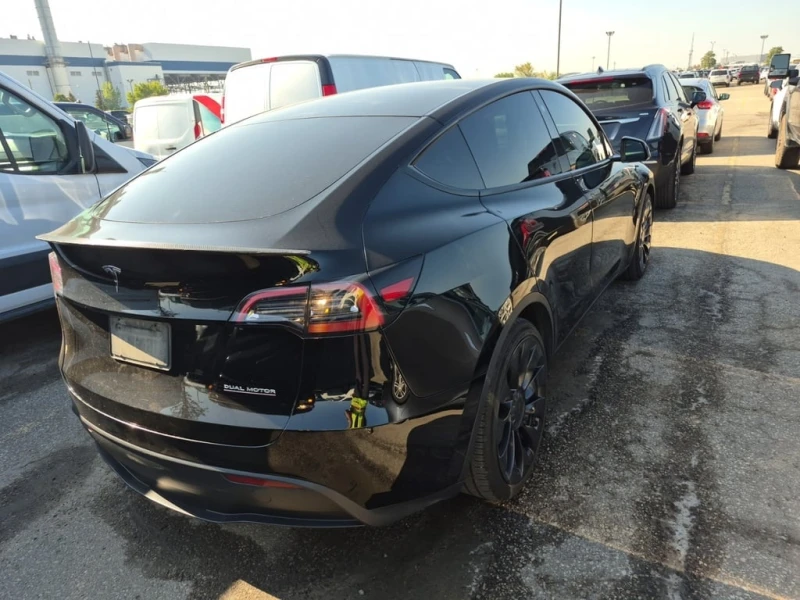 Tesla Model Y * Performance * CARFAX * БЕЗ ПЪРВОНАЧАЛНА ВНОСКА, снимка 2 - Автомобили и джипове - 52778235