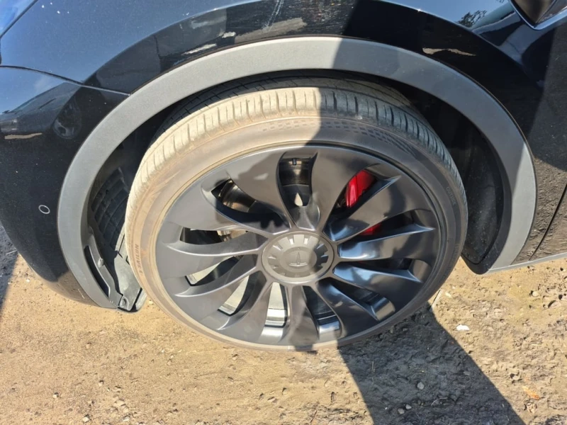 Tesla Model Y * Performance * CARFAX * БЕЗ ПЪРВОНАЧАЛНА ВНОСКА, снимка 6 - Автомобили и джипове - 52778235