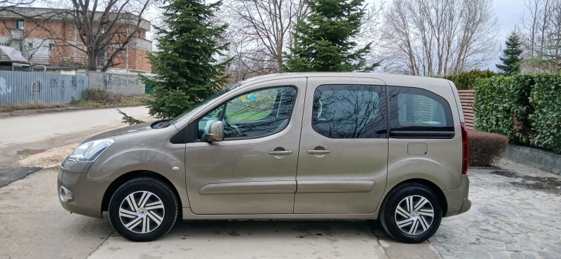 Citroen Berlingo, снимка 9 - Автомобили и джипове - 53063220
