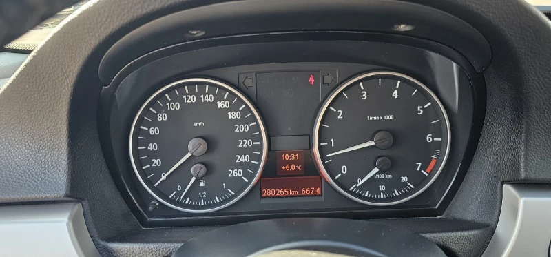 BMW 318 318i, снимка 10 - Автомобили и джипове - 53262472