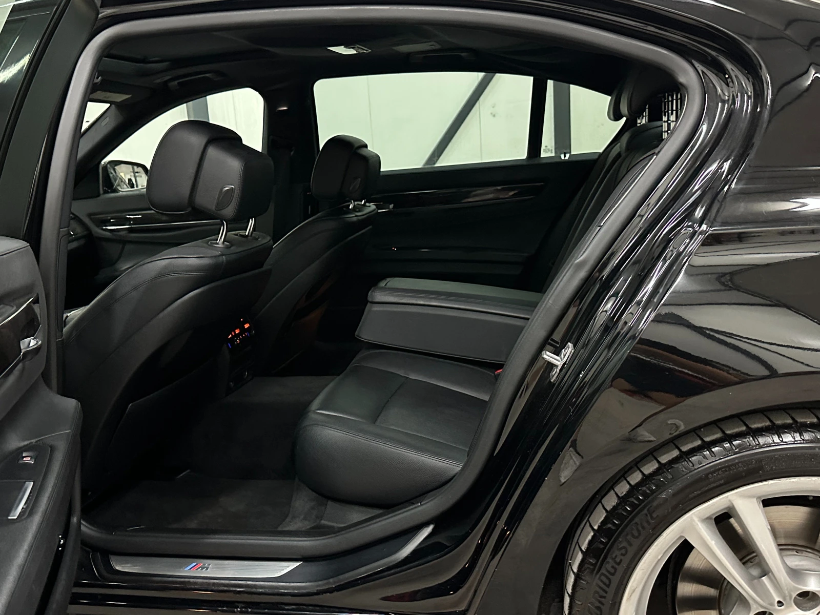 BMW 740 * LONG* * M PACK*  | Mobile.bg   14