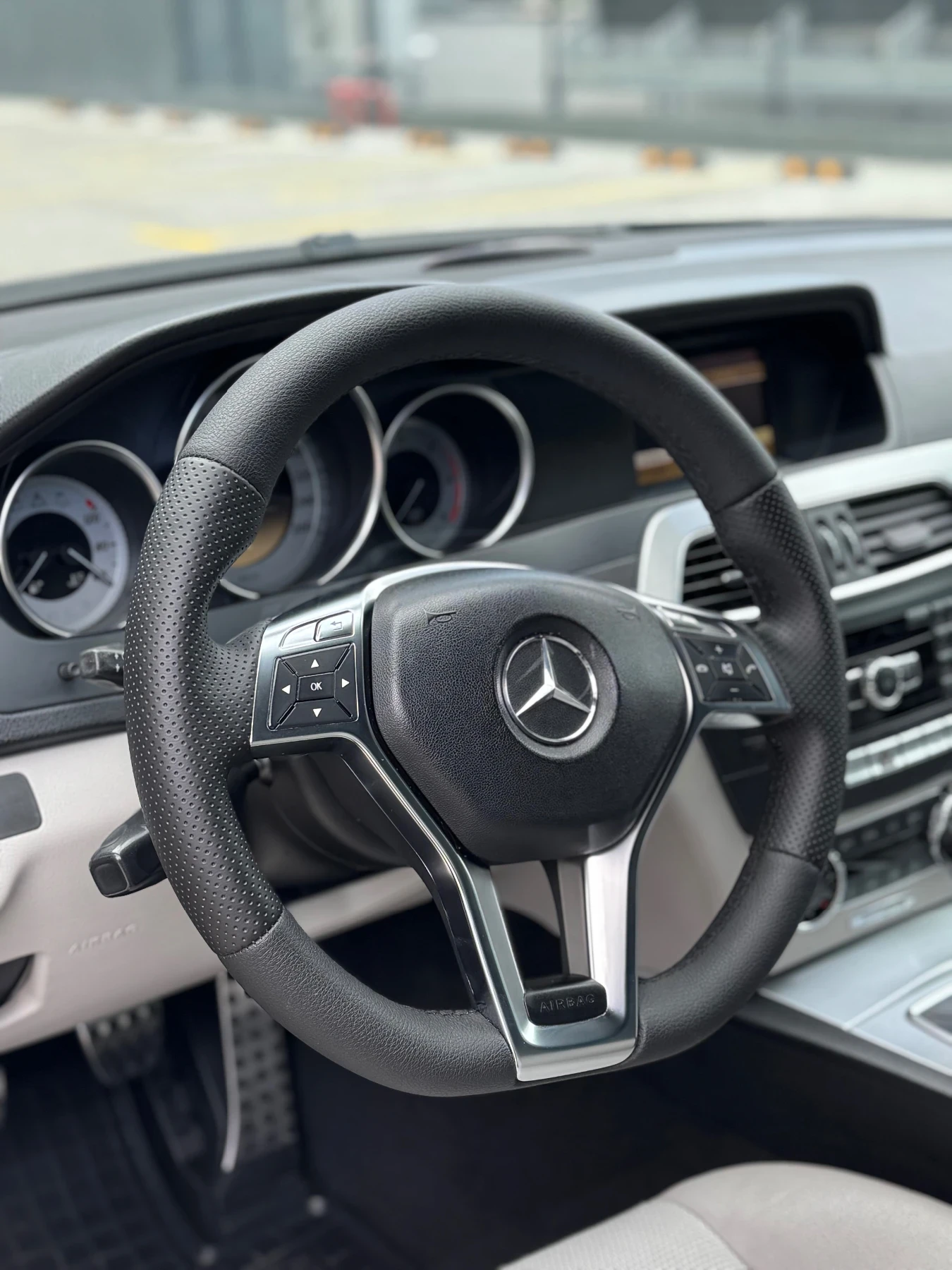 Mercedes-Benz C 220  - изображение 10