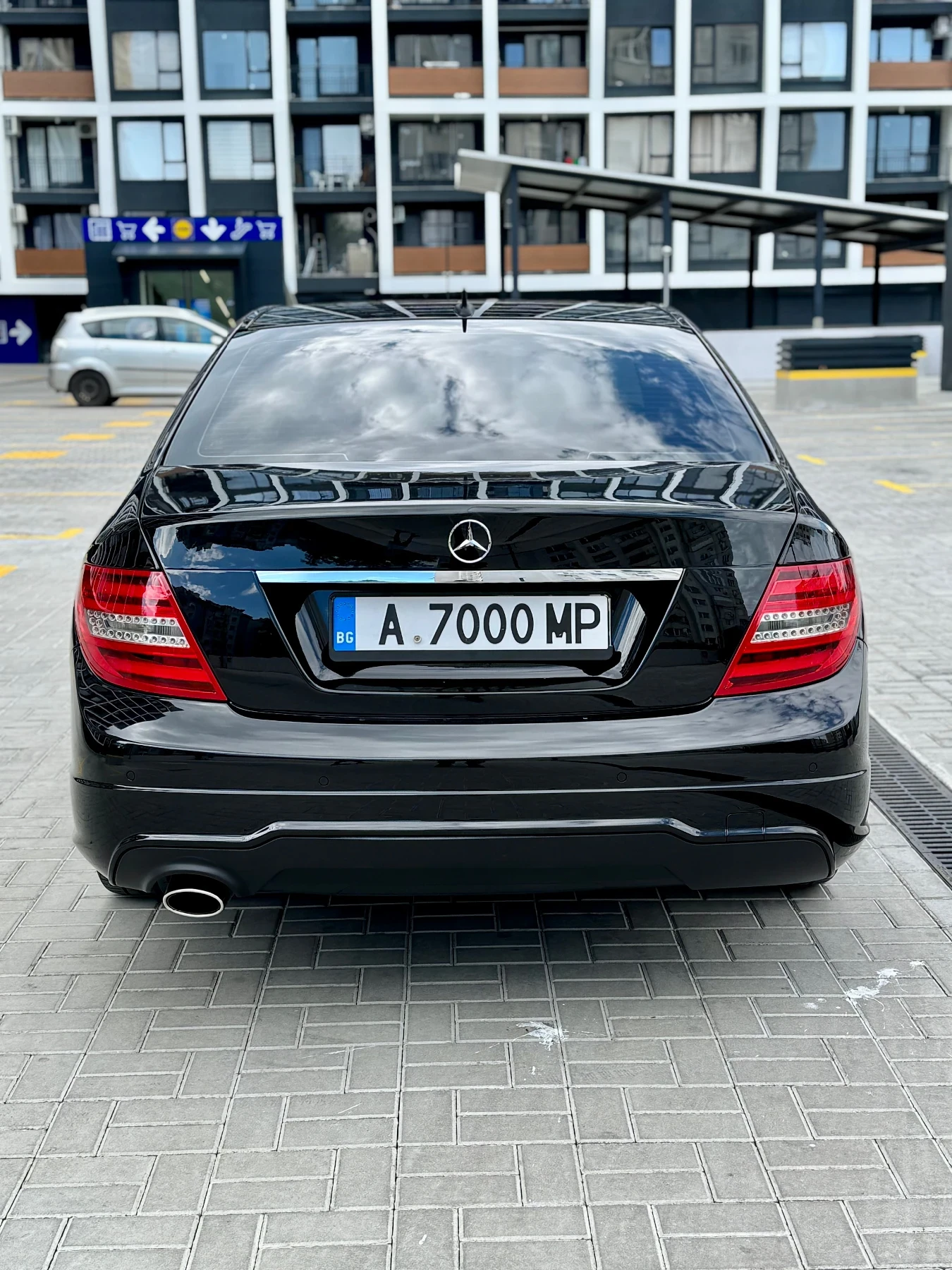 Mercedes-Benz C 220  - изображение 8