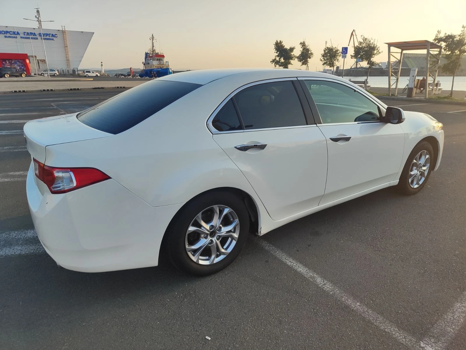 Honda Accord  - изображение 7