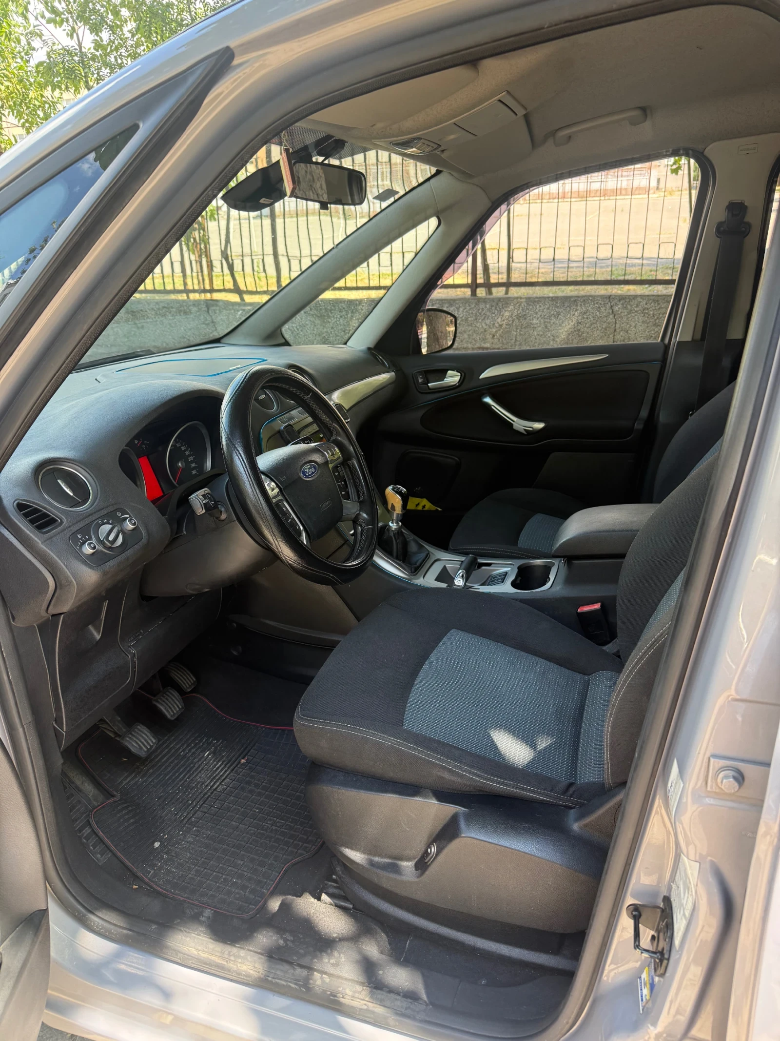 Ford Galaxy  - изображение 9