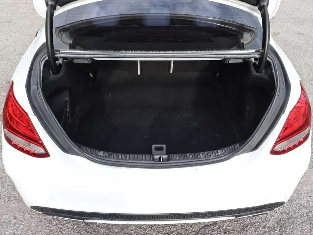 Mercedes-Benz C 300 * 4MATIC, NO ACCIDENT, Navigation, Sunroof, Le * C, снимка 14 - Автомобили и джипове - 53801704