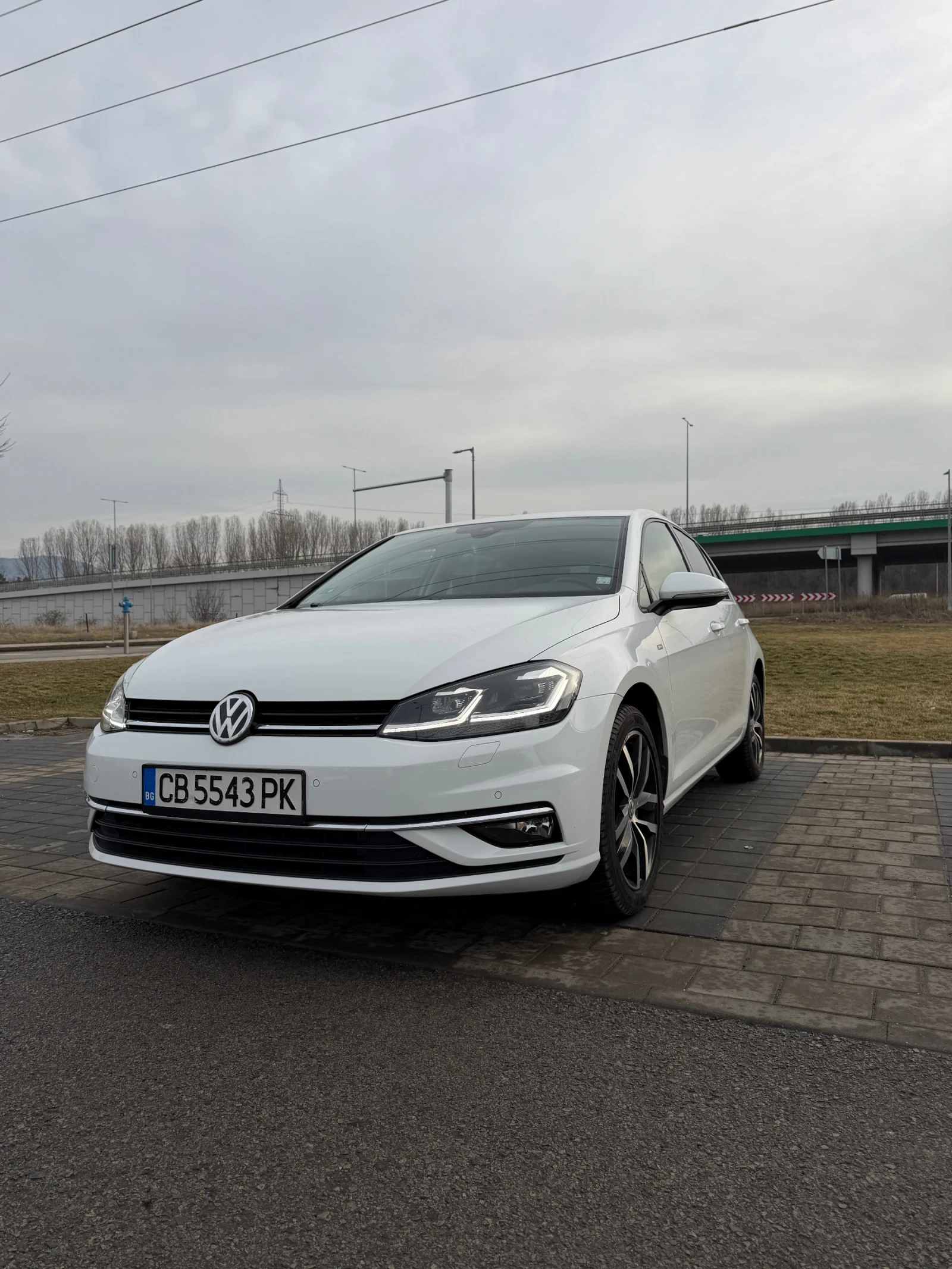 VW Golf Golf 7.5 | 1.5 TSI | LED Matrix | DSG 7, снимка 7 - Автомобили и джипове - 53826236