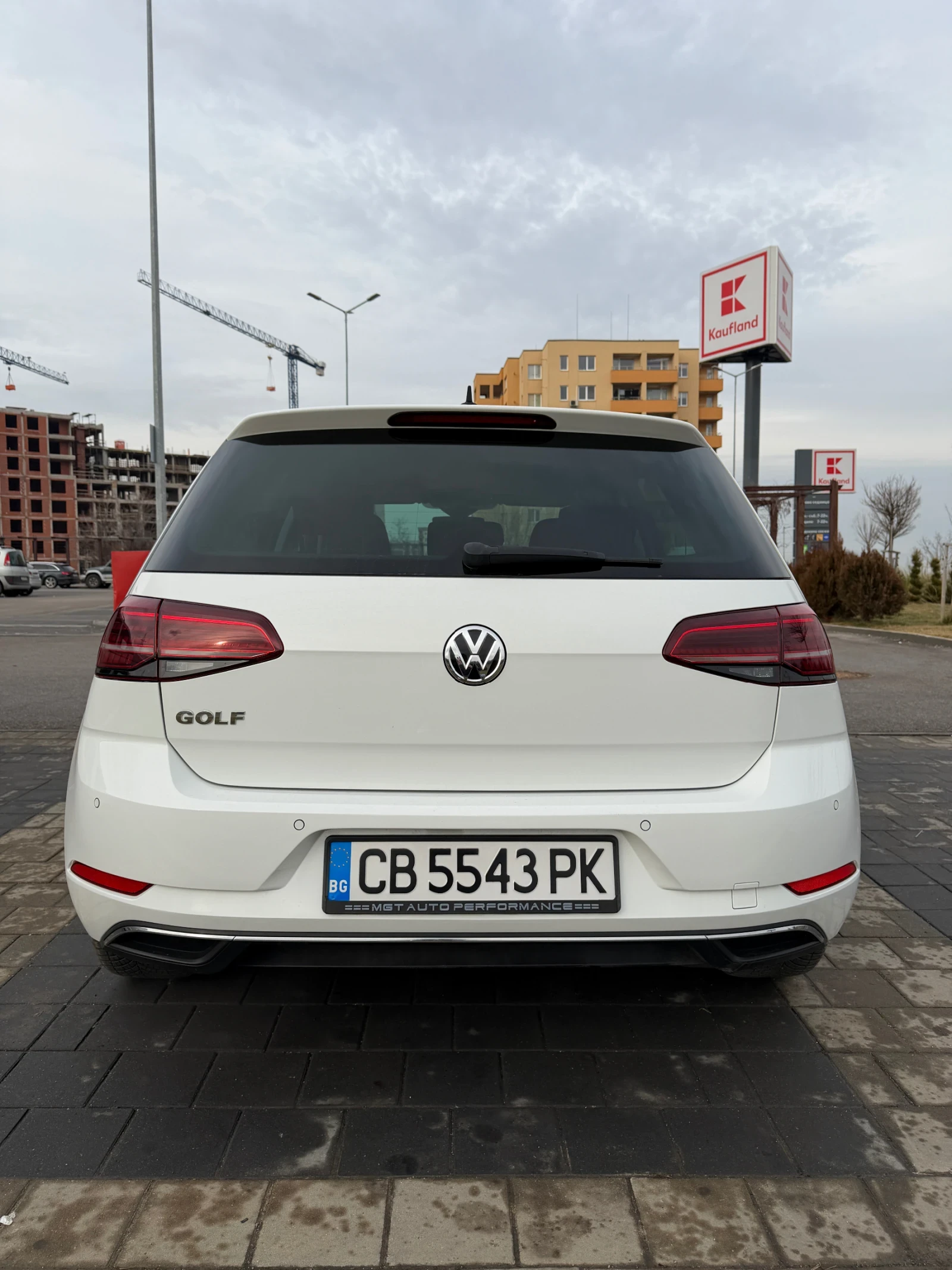 VW Golf Golf 7.5 | 1.5 TSI | LED Matrix | DSG 7, снимка 4 - Автомобили и джипове - 53826236