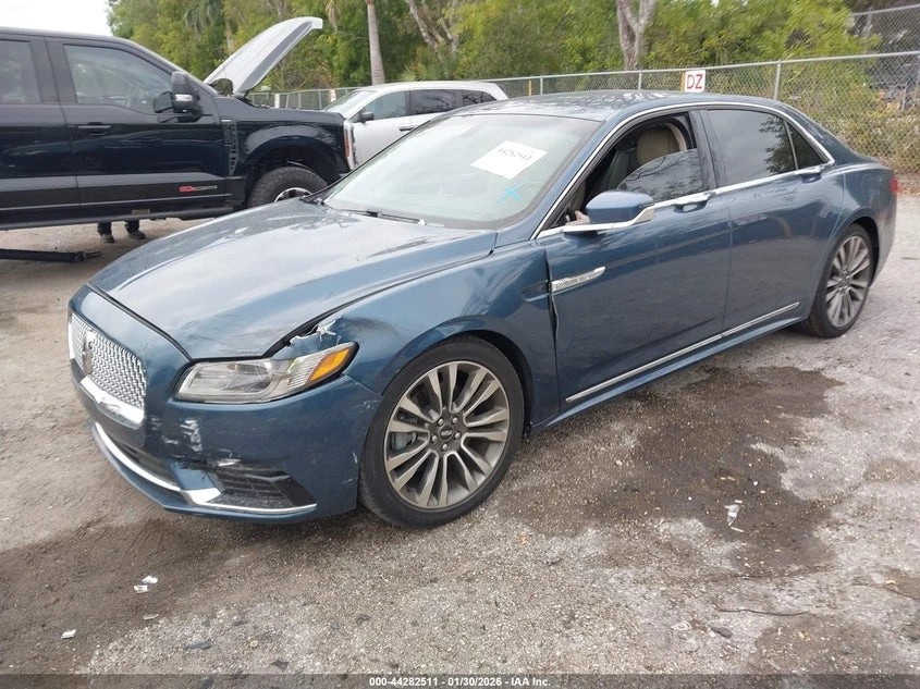 Lincoln Continental 3.7L V-6 DOHC, VVT, 305HP Front Wheel Drive, снимка 2 - Автомобили и джипове - 53939514