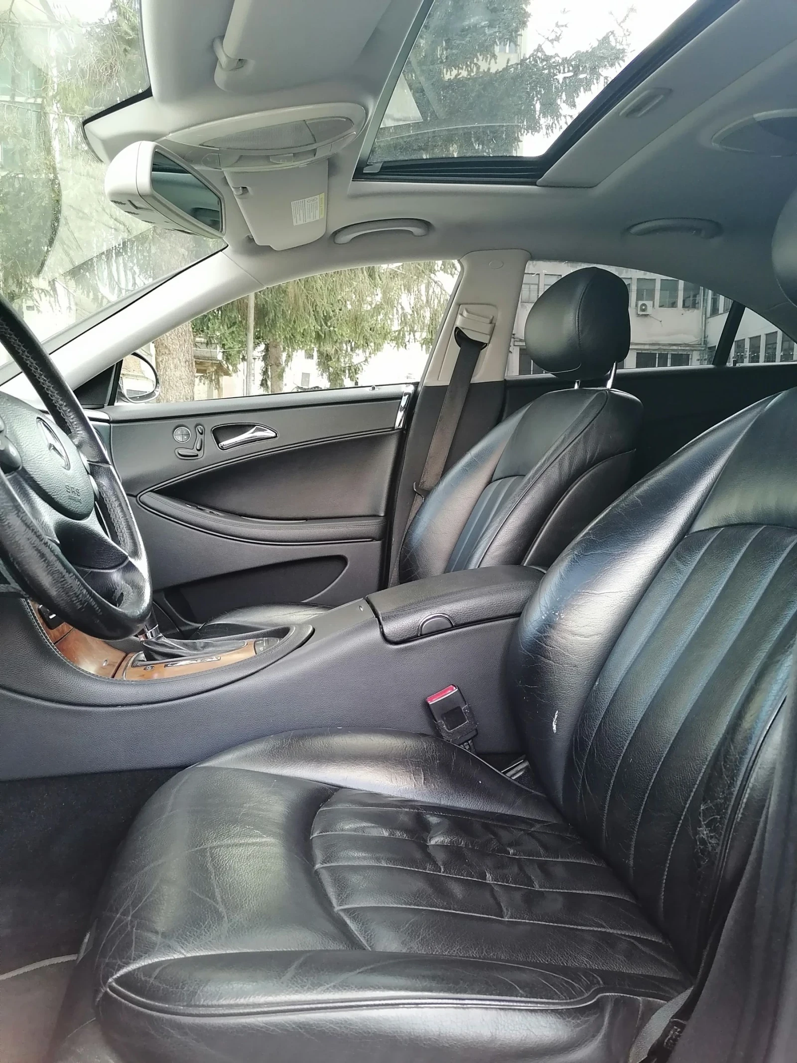 Mercedes-Benz CLS 500 Black Edition / LPG / Генерация , снимка 9 - Автомобили и джипове - 54127469