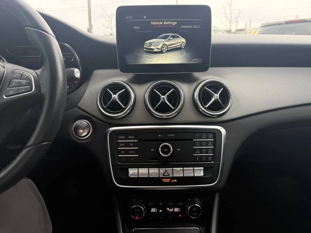 Mercedes-Benz CLA 250 4MATIC* АвтоКредит* (Цена до БГ) , снимка 13 - Автомобили и джипове - 54372229