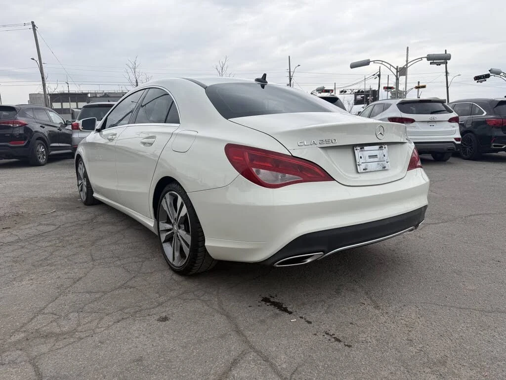 Mercedes-Benz CLA 250 4MATIC* АвтоКредит* (Цена до БГ) , снимка 3 - Автомобили и джипове - 54372229