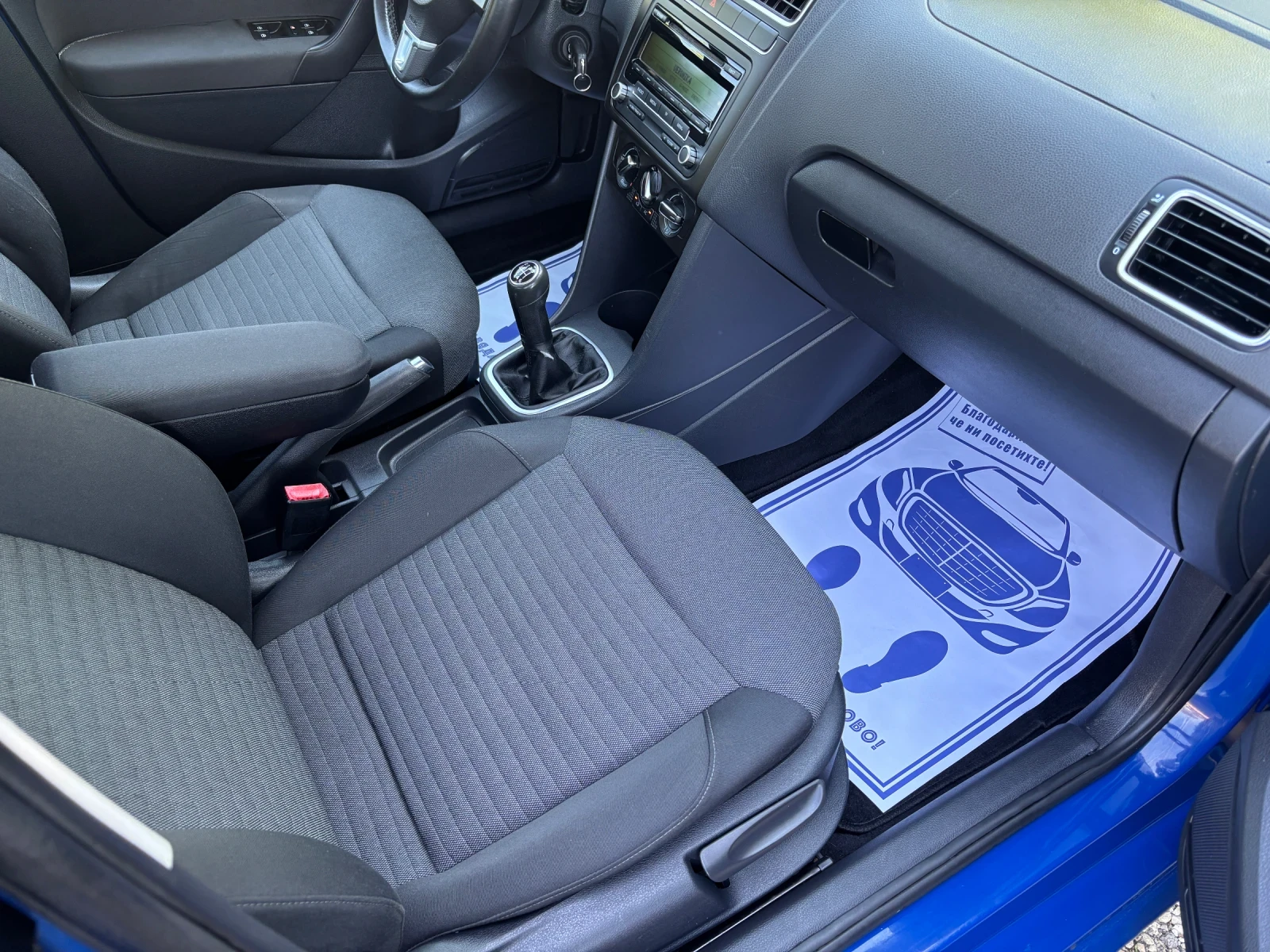 VW Polo 2010+ 1.2+ 4ц+ 6ск+ ВС.ПЛАТЕНО+ ОБСЛУЖЕНА* Н.ГУМИ, снимка 14 - Автомобили и джипове - 54441488