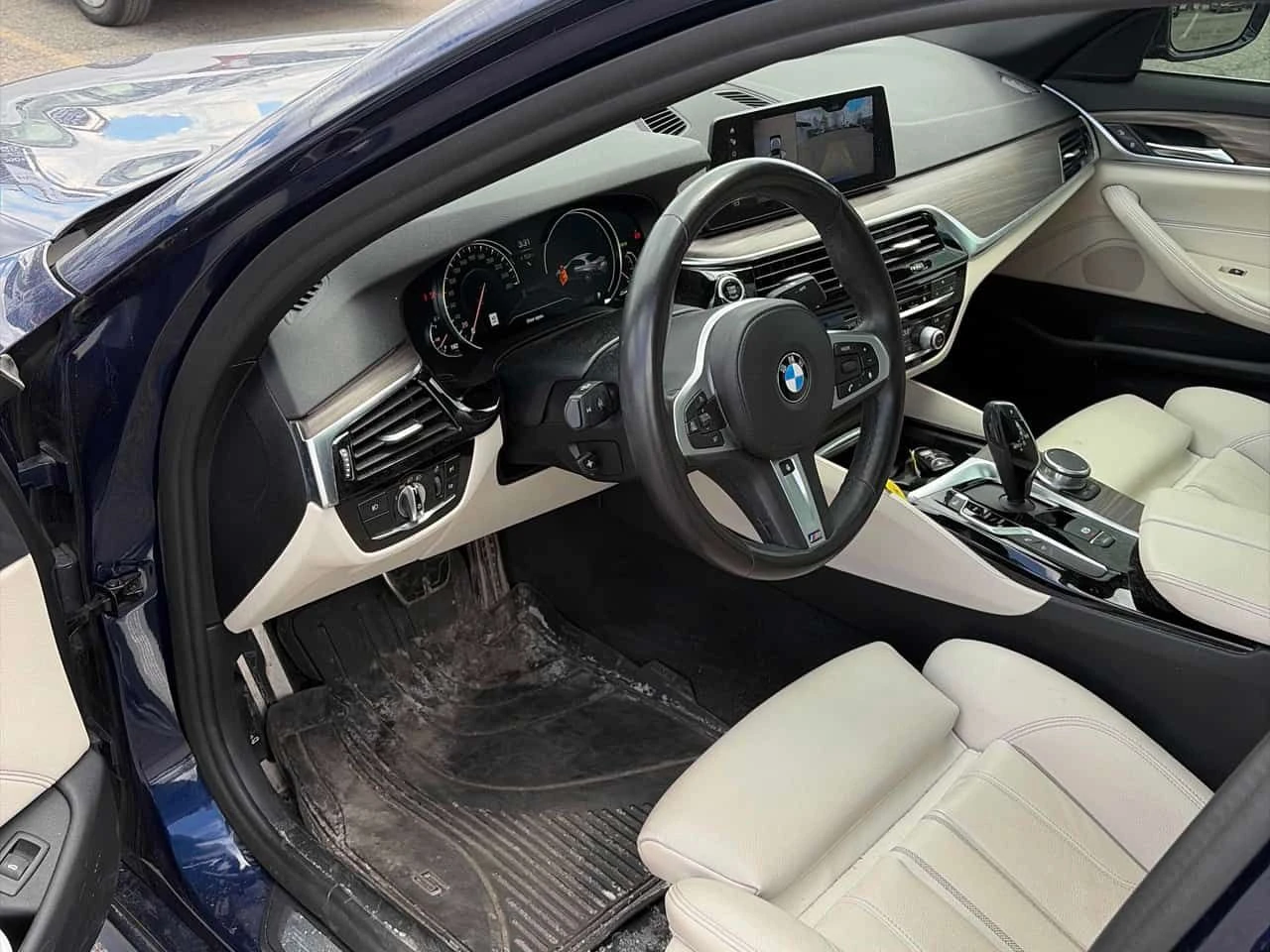 BMW 530 * 530i xDrive * CARFAX * ���� �� �� | Mobile.bg � ����������� 6