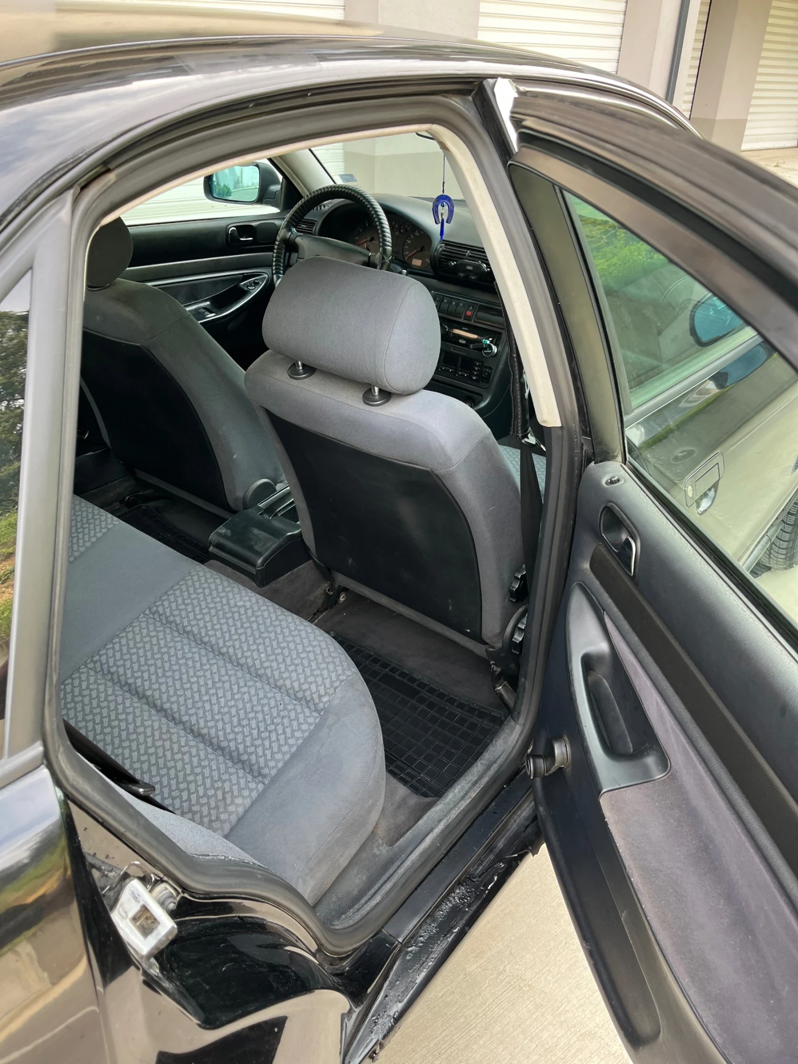 Audi A4, снимка 8 - Автомобили и джипове - 54551927