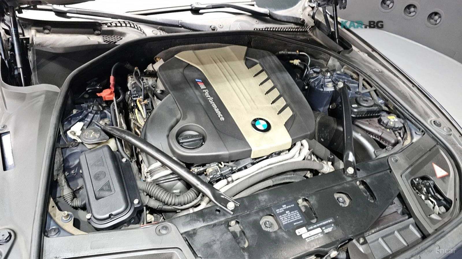 BMW 550 I / XDRIVE / M PKG / BOWERS / ОБДУХ / HEADUP / 360, снимка 6 - Автомобили и джипове - 54670343