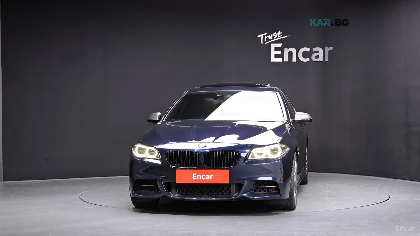 BMW 550 I / XDRIVE / M PKG / BOWERS / ОБДУХ / HEADUP / 360, снимка 3 - Автомобили и джипове - 54670343