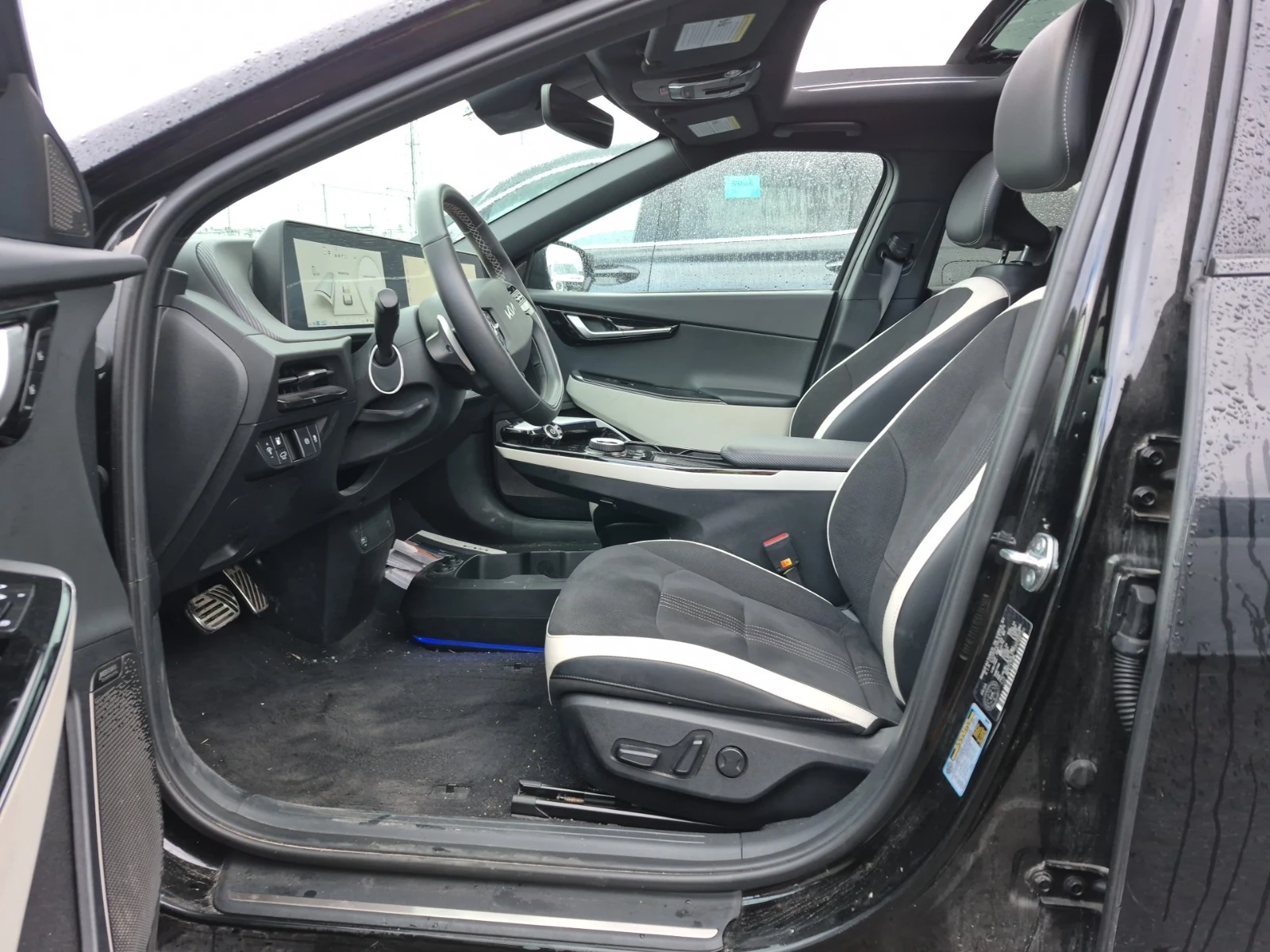 Kia EV6 2024 Kia EV6 LAND GT-LINE, снимка 5 - Автомобили и джипове - 54974588