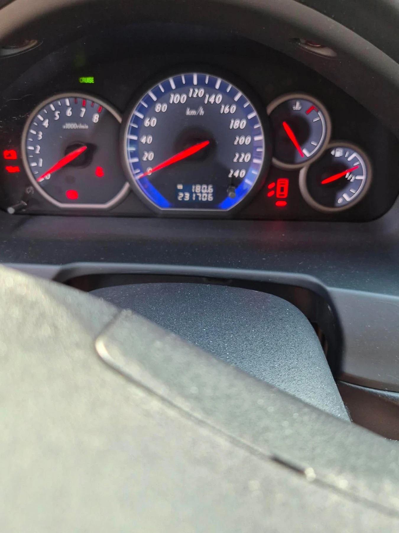 Mitsubishi Grandis, снимка 5 - Автомобили и джипове - 55057122