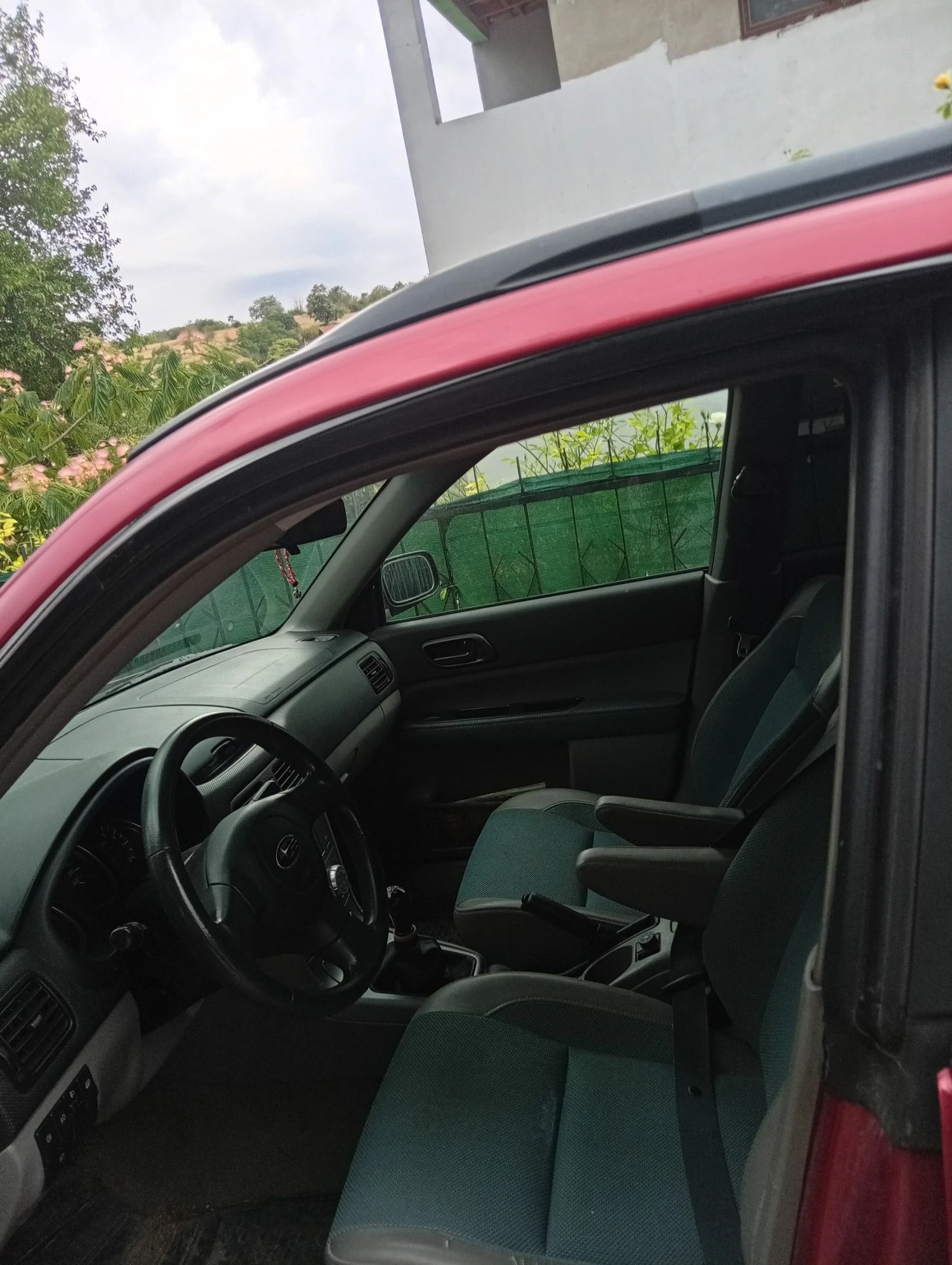 Subaru Forester Газ/Бензин , снимка 5 - Автомобили и джипове - 55151601