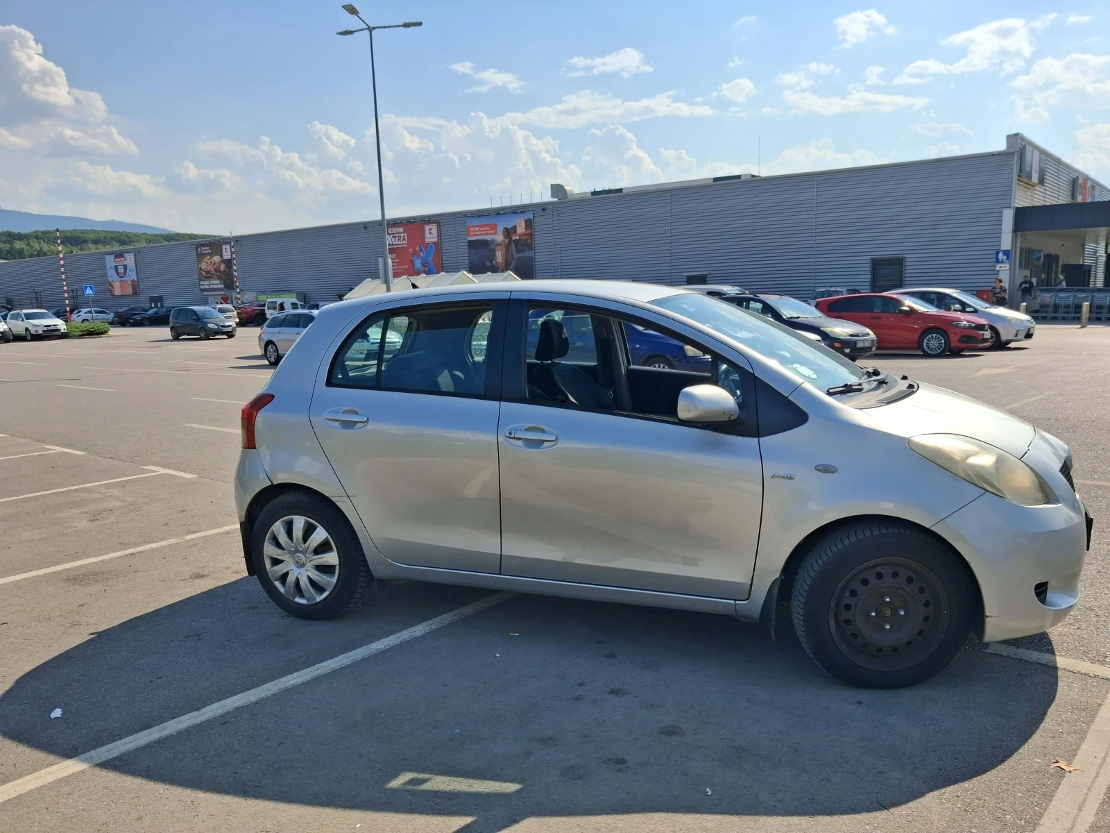 Toyota Yaris 1.4 D4-D, снимка 3 - Автомобили и джипове - 55333757
