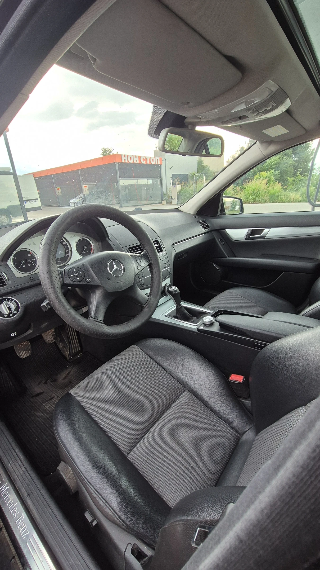 Mercedes-Benz C 180 Kompressor Ръчни скорости, снимка 6 - Автомобили и джипове - 55593750