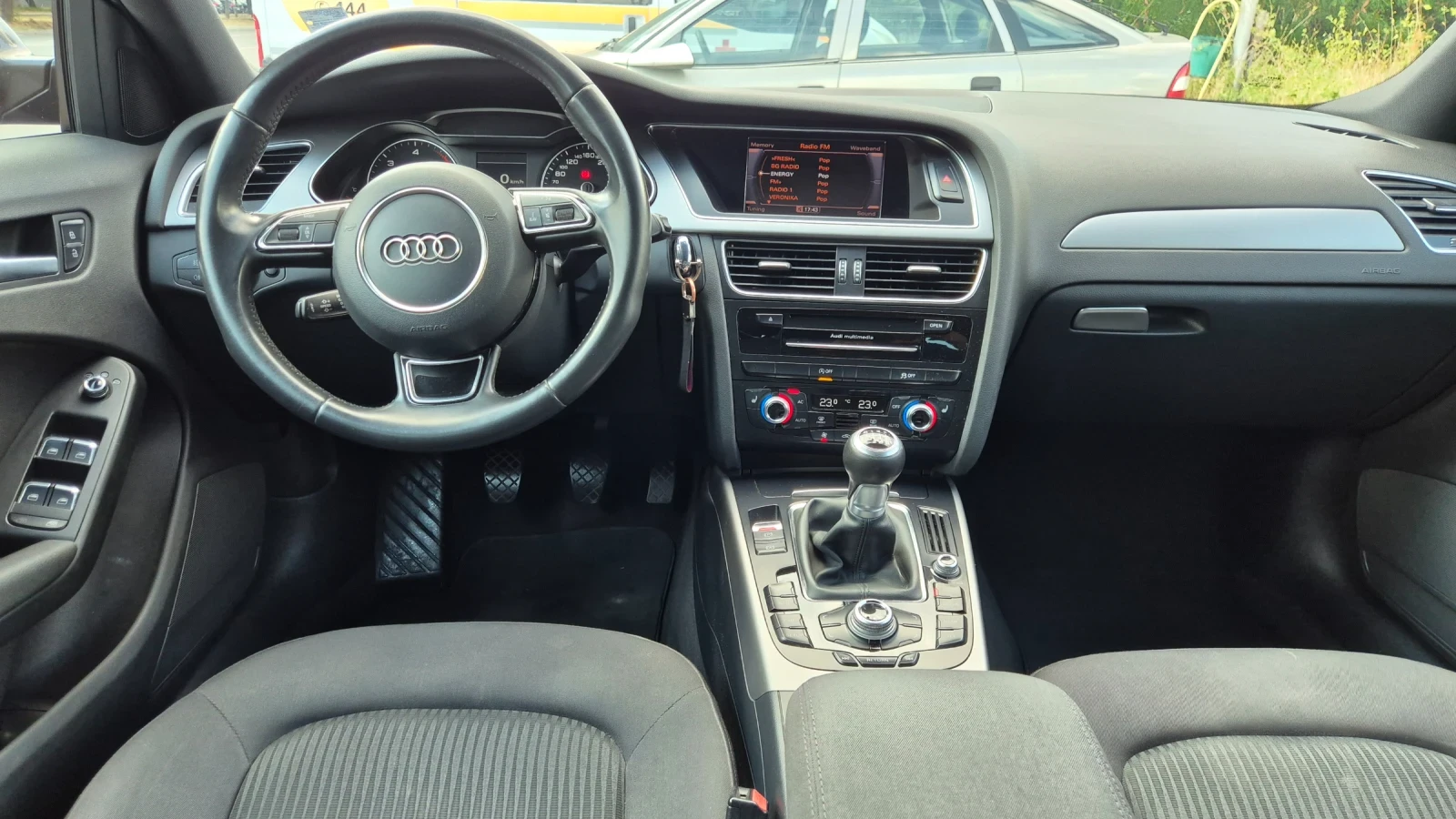 Audi A4, снимка 6 - Автомобили и джипове - 55618652