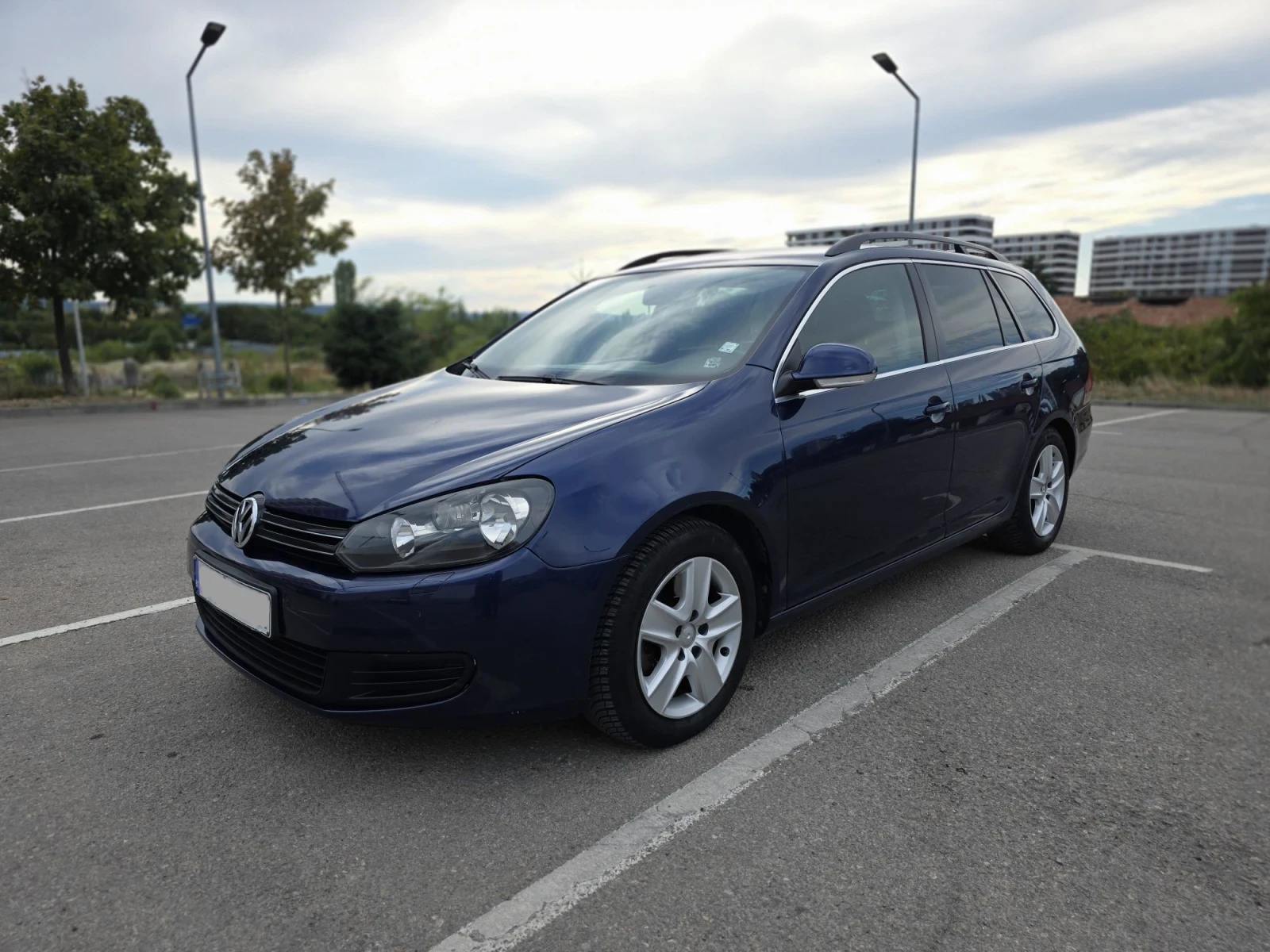 VW Golf Variant 2.0 TDI 140kc DSG 6, снимка 2 - Автомобили и джипове - 56247633