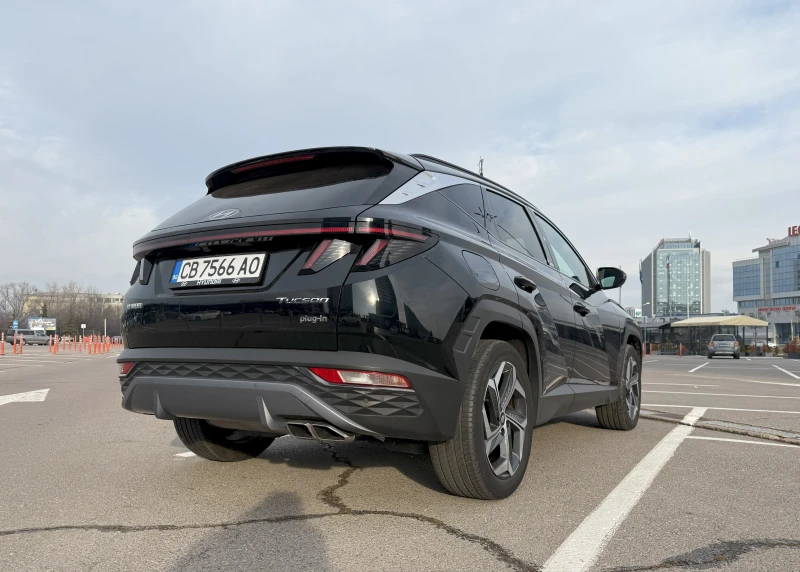 Hyundai Tucson Plug-in-Hybrid в ГАРАНЦИЯ - 265 к. с. 4x4, снимка 11 - Автомобили и джипове - 48485943