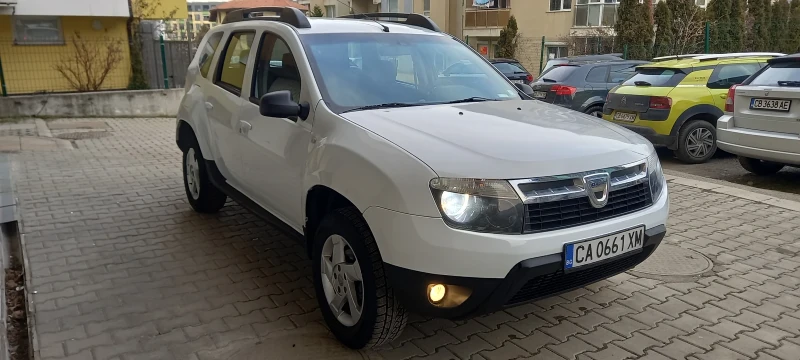 Dacia Duster Дизел 1.5 cm .66kw.90ks., снимка 4 - Автомобили и джипове - 48722898