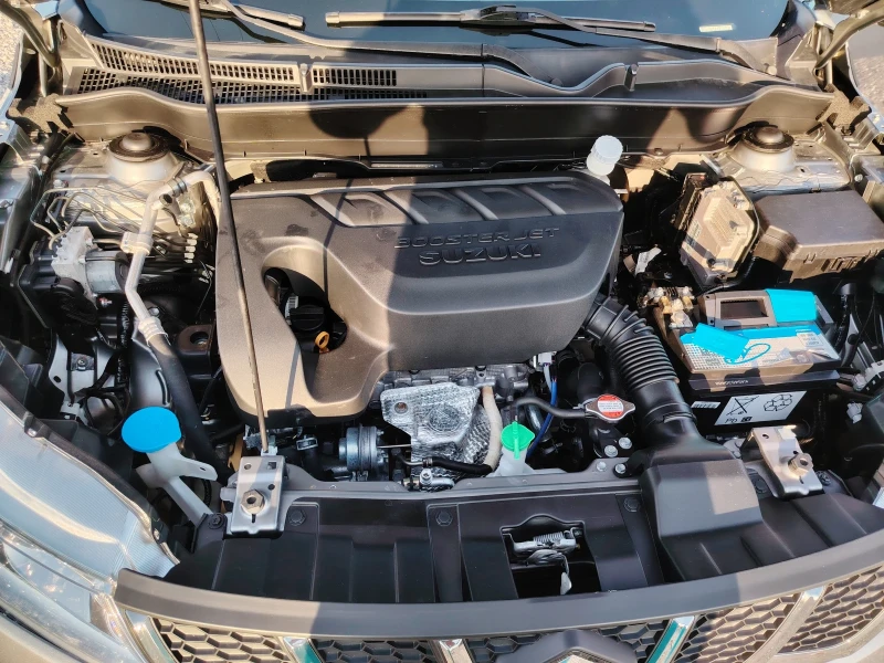 Suzuki Vitara Италия, снимка 12 - Автомобили и джипове - 51135339