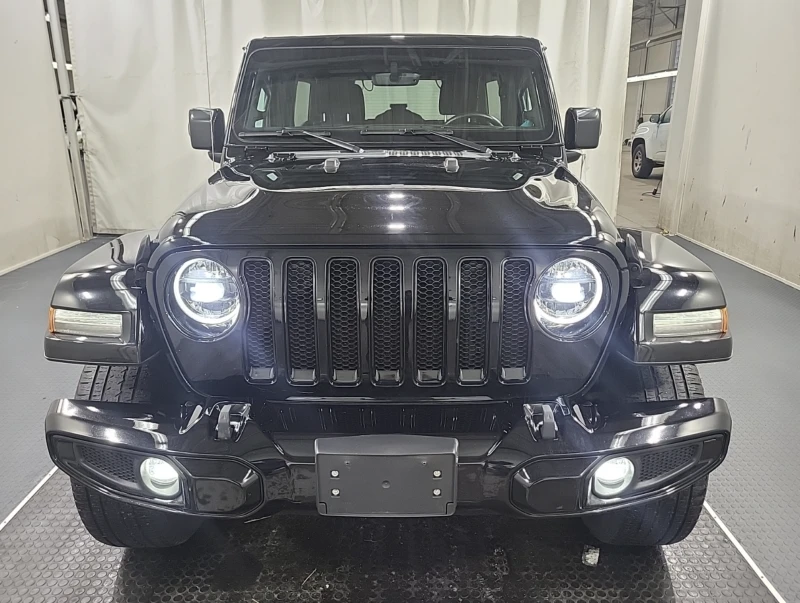 Jeep Wrangler 2023 Jeep Wrangler HIGH ALTITUDE, снимка 2 - Автомобили и джипове - 53293152