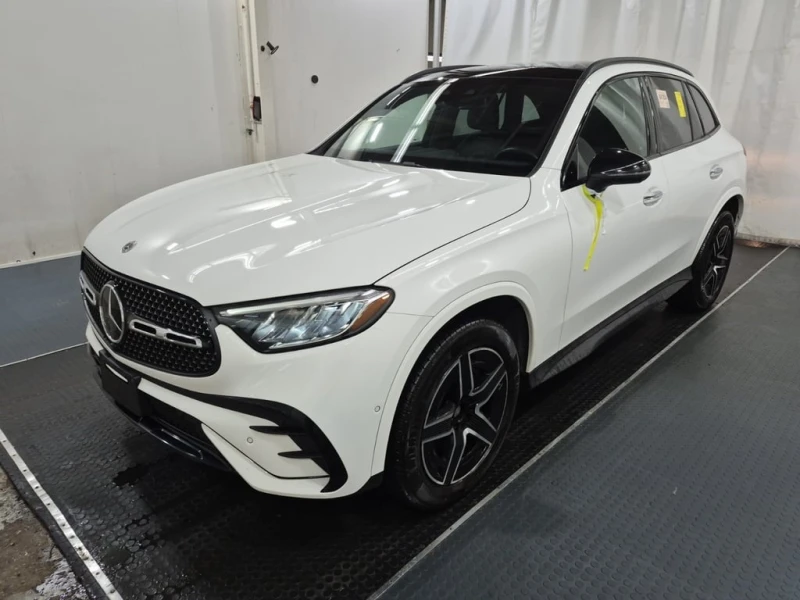 Mercedes-Benz GLC 300 | CARFAX | DISTRONIC | ПАНОРАМА