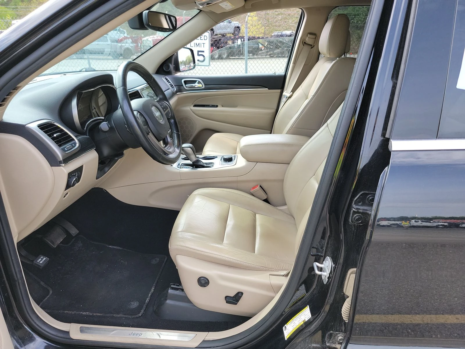 Jeep Grand cherokee LIMITED 3.6 AWD/ПОДГРЕВИ/КАМЕРА/BLIND SPOT - изображение 8