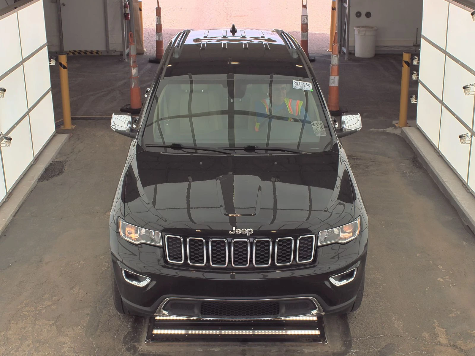 Jeep Grand cherokee LIMITED 3.6 AWD/ПОДГРЕВИ/КАМЕРА/BLIND SPOT - изображение 2