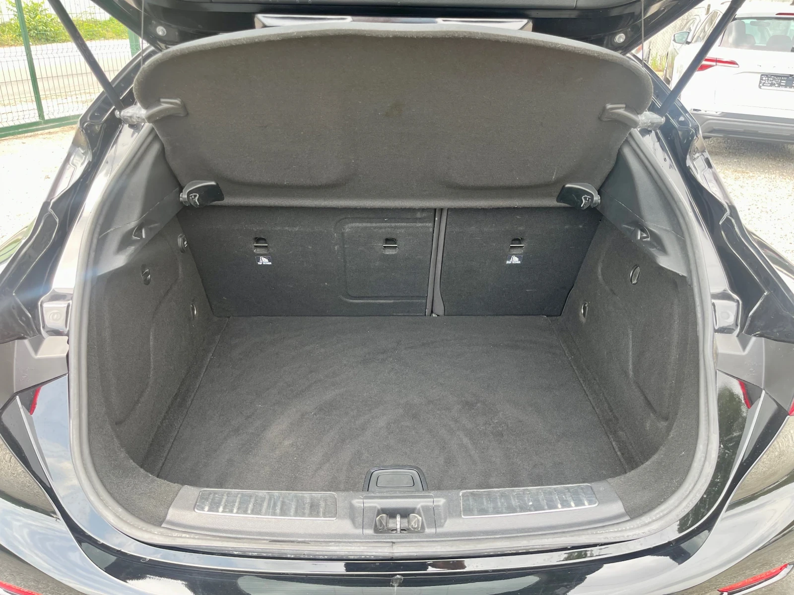 Infiniti Q30 LED-- | Mobile.bg   14