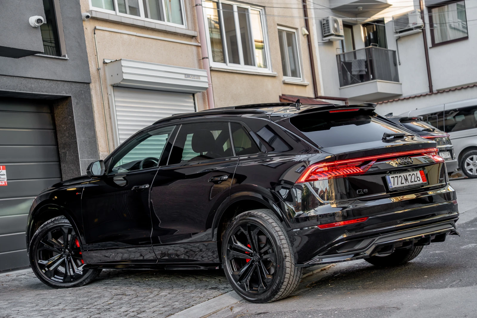 Audi Q8 SQ8 55 TFSI  - изображение 6