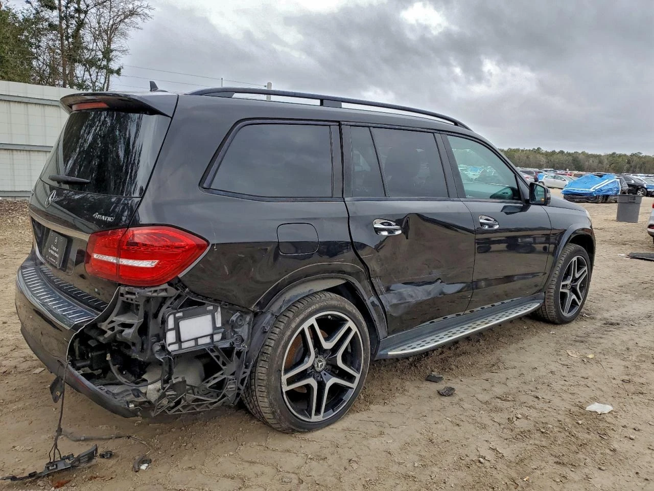 Mercedes-Benz GLS 500 AMG* PACK* ДИСТРОНИК* ОБДУХВАНЕ* МАСАЖ* КАМЕРА* ВА - изображение 2