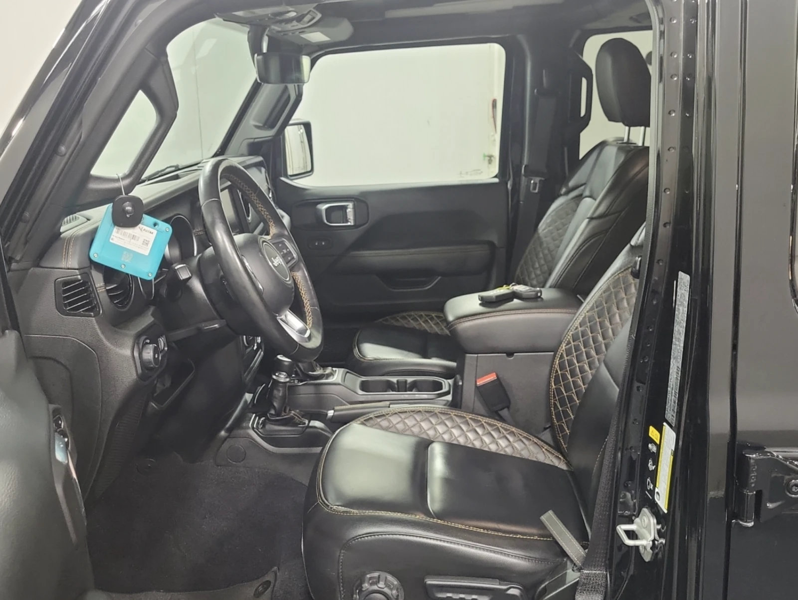 Jeep Wrangler 2023 Jeep Wrangler HIGH ALTITUDE - изображение 7