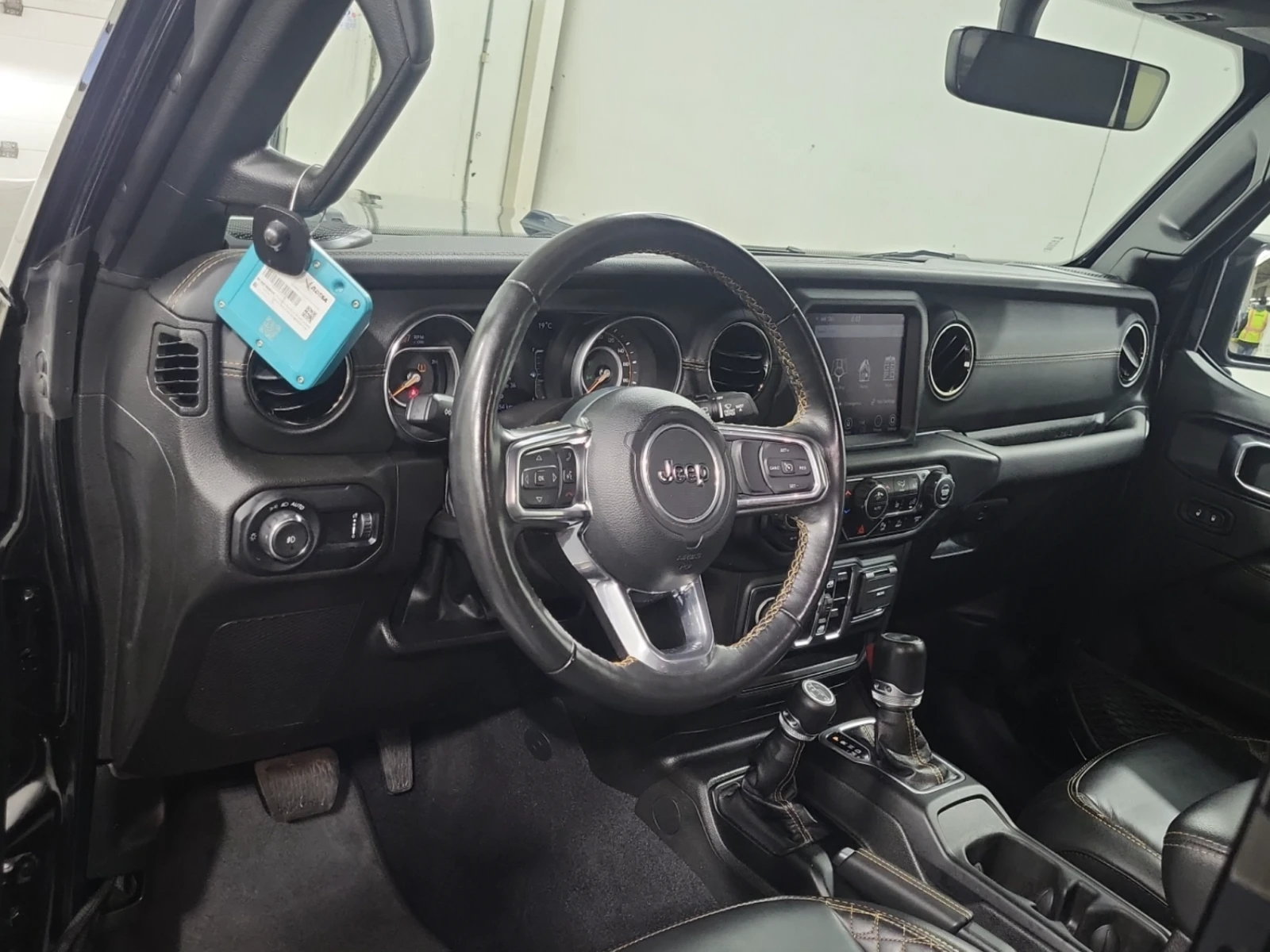 Jeep Wrangler 2023 Jeep Wrangler HIGH ALTITUDE - изображение 8