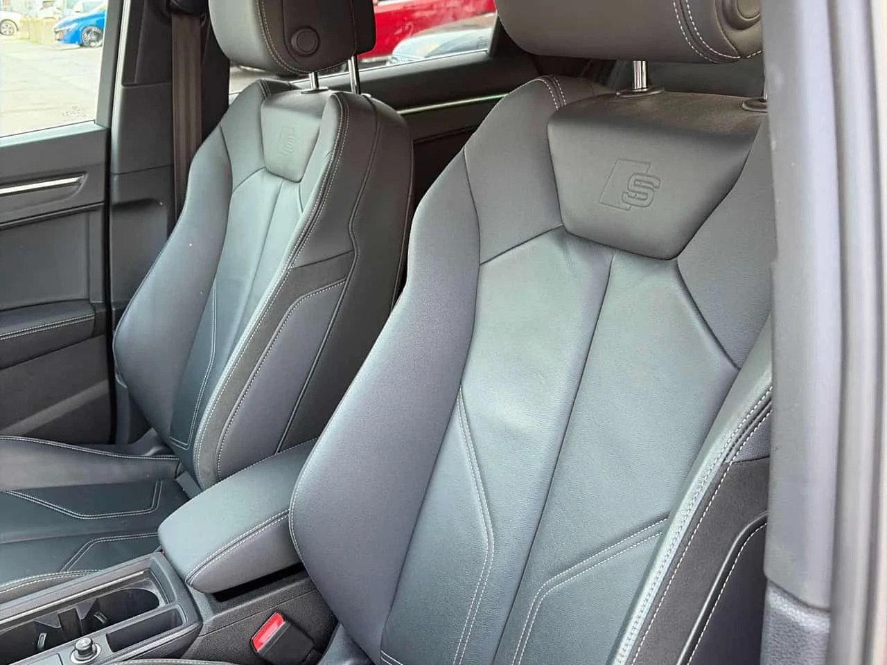 Audi Q3 Progressiv| DISTRONIC| DIGITAL COCKPIT| ПОДГРЕВИ, снимка 11 - Автомобили и джипове - 54633163