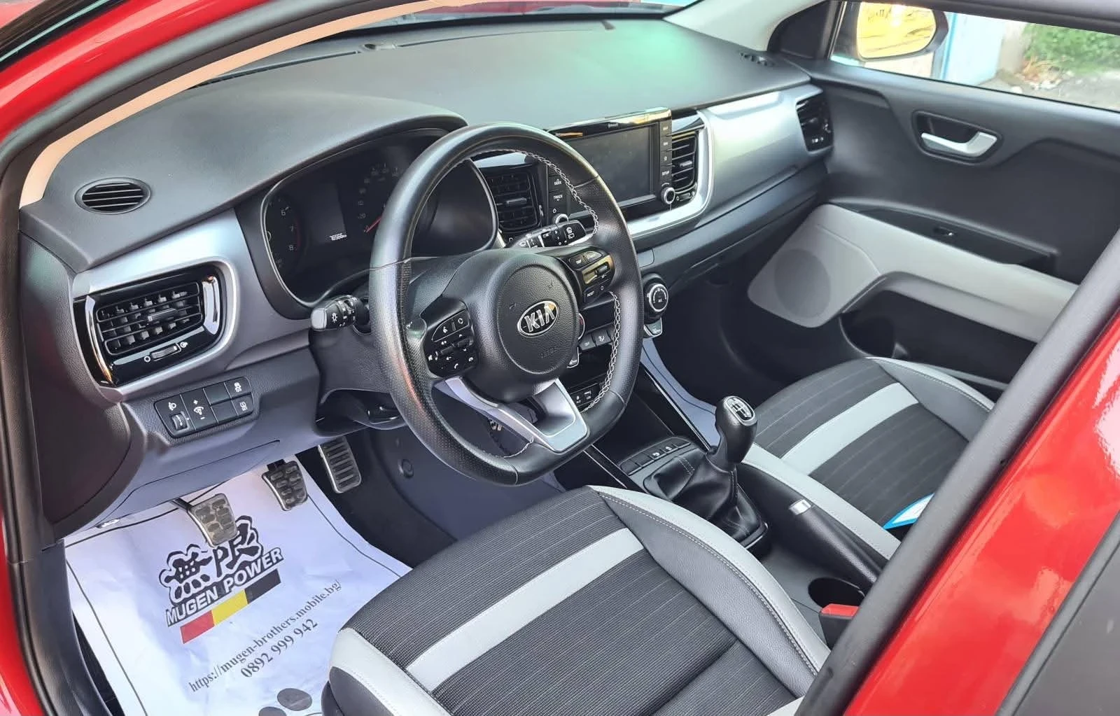 Kia Stonic, снимка 5 - Автомобили и джипове - 55193998