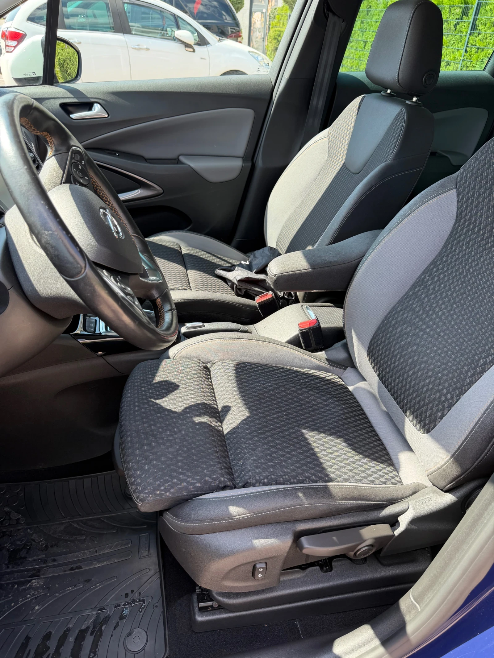 Opel Crossland X 1.2 TURBO ULTIMATE , снимка 8 - Автомобили и джипове - 55561638