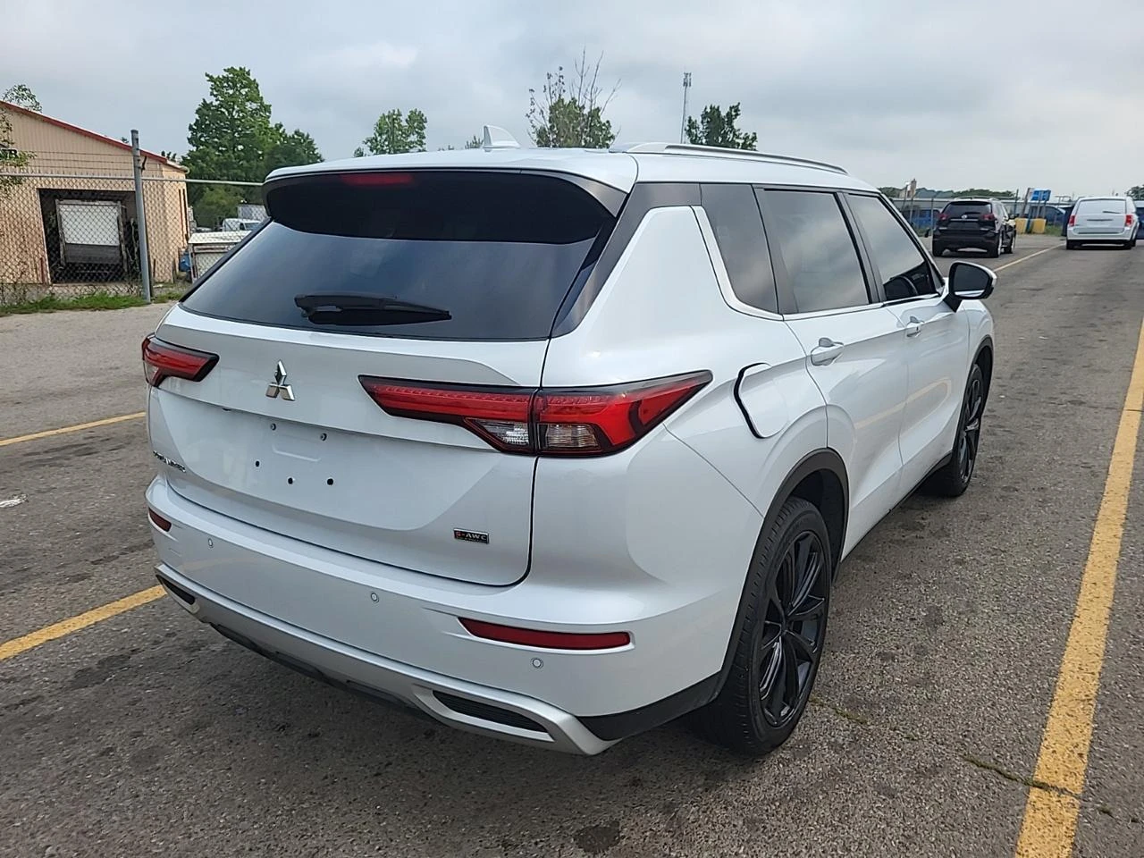 Mitsubishi Outlander | Mobile.bg � ����������� 4